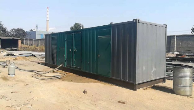 800KW發(fā)電機(jī)組施工現(xiàn)場